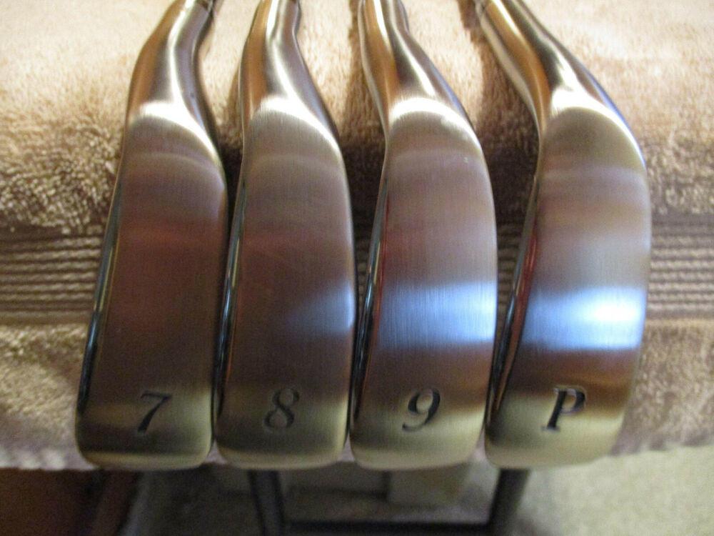 XXIO Prime Iron Set 7-PW DST SP 1000 45 Gram Flex Code 3311 Regular RH