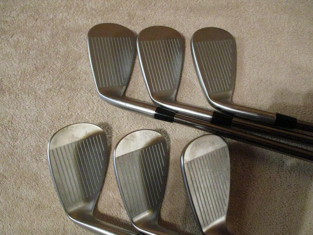 Mizuno JPX 921 Hot Metal 5.6 Fli-Hi 7-PW,GW,SW UST Recoil ESX 460 Regular RH
