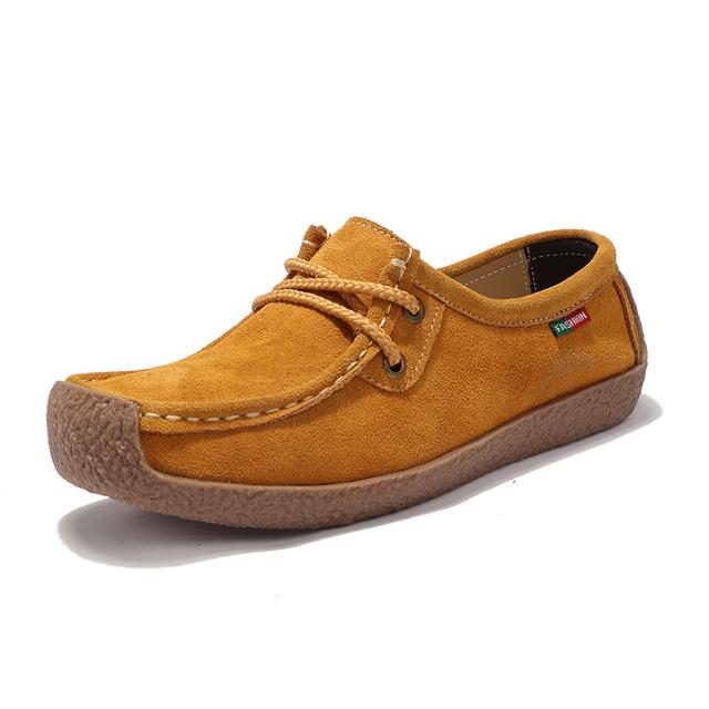 2021 Women's New Casual Comfortable Flat Mother Outdoor Walking Shoes