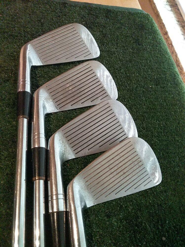 Titleist Tour Model Irons set (2-9 Irons) Stiff Steel shafts