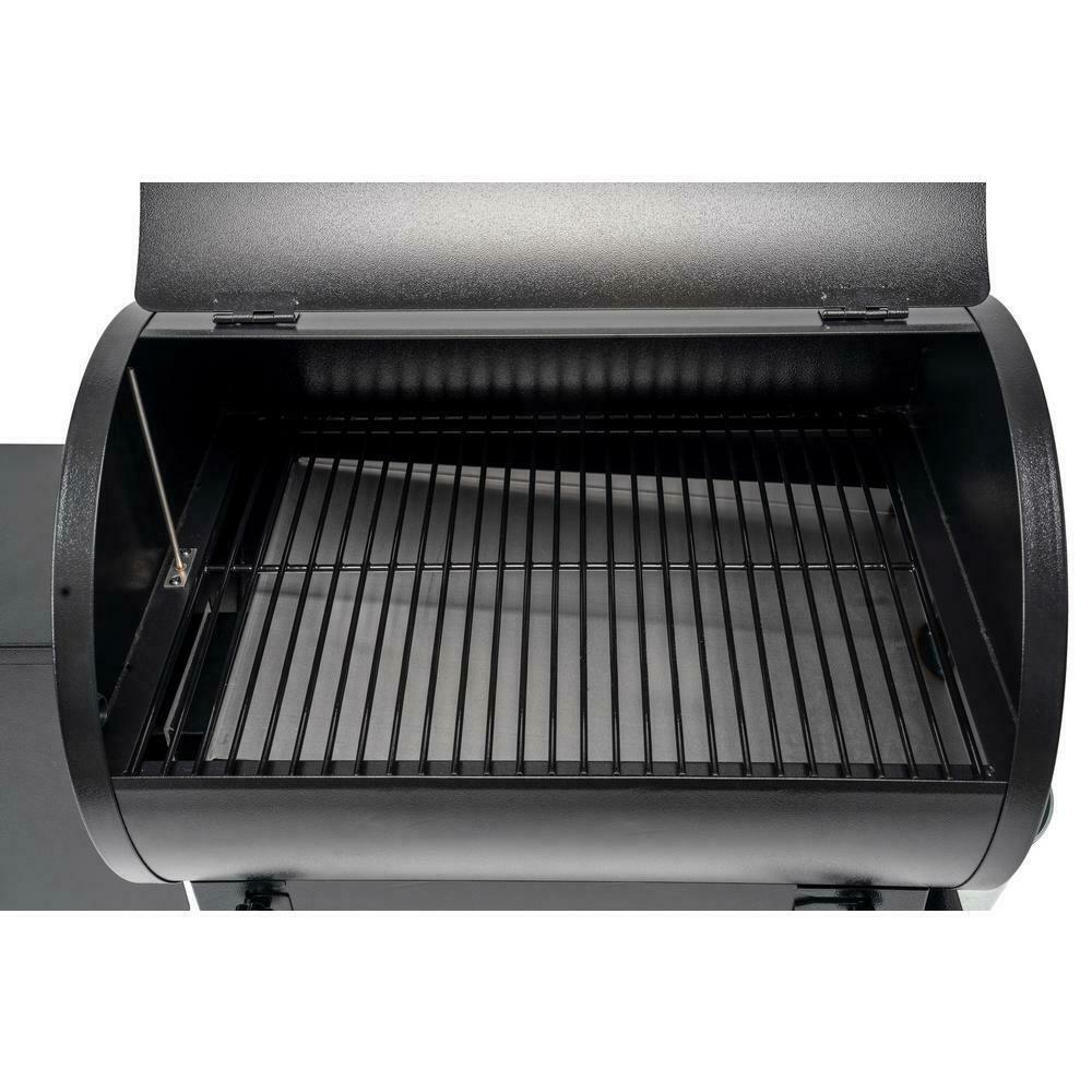 Traeger Outdoor Wood Pellet Grill Porcelain Coated Steel 2-Wheels Barrel Black