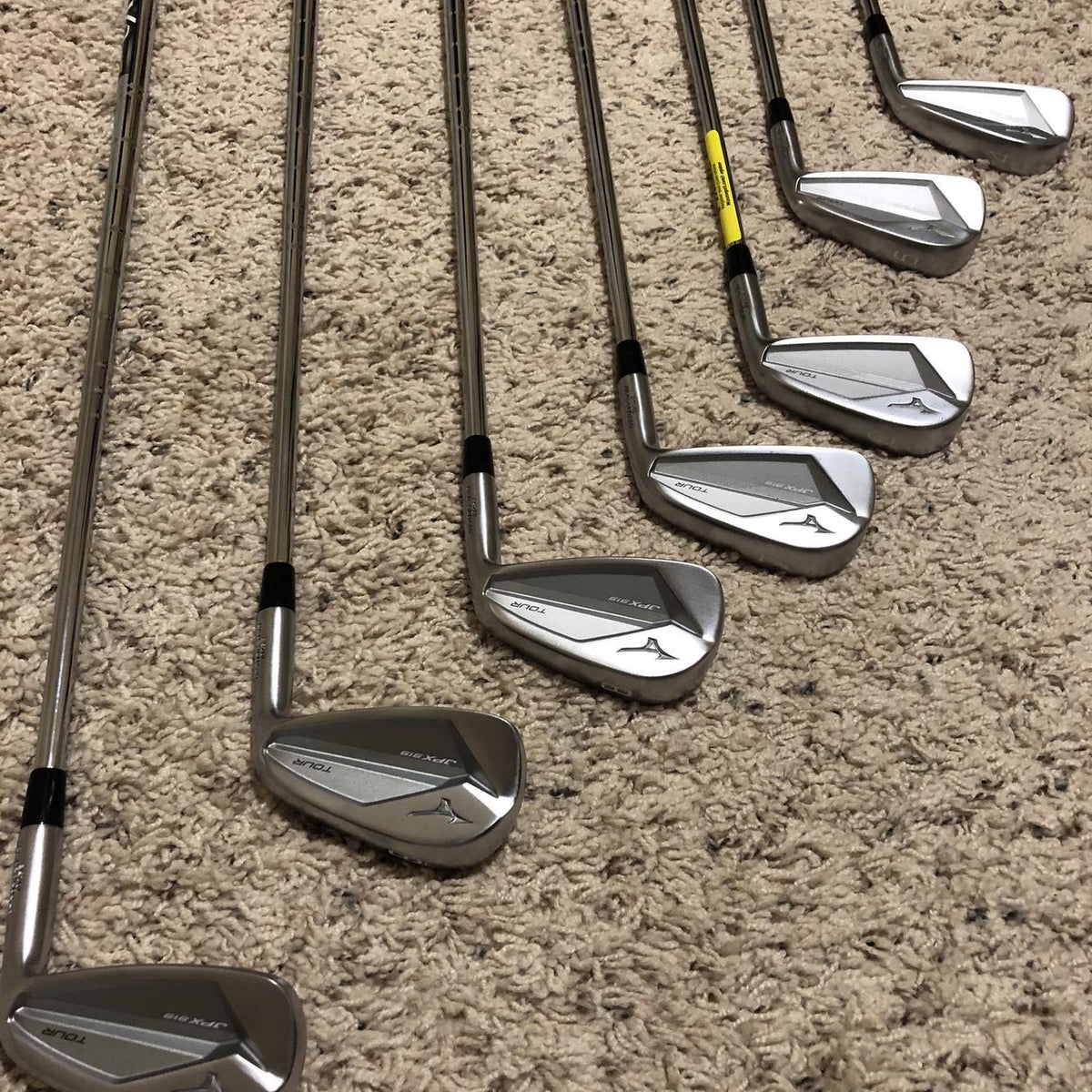 Men's Right Handed JPX 919 Stiff Flex Steel Shaft Iron Set