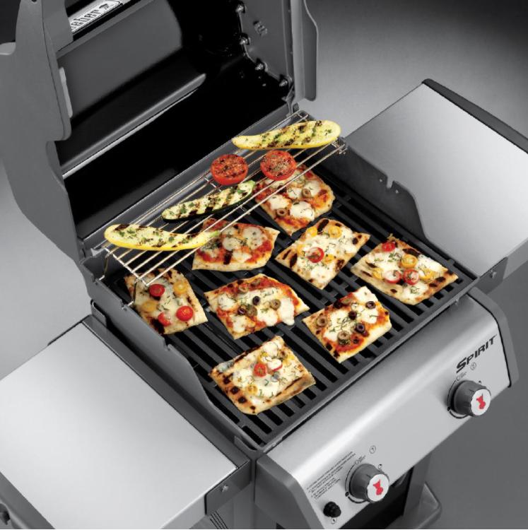 Weber Spirit E-210 Gas Grill Liquid Propane 2-Burner Model:46110001!! BRAND NEW
