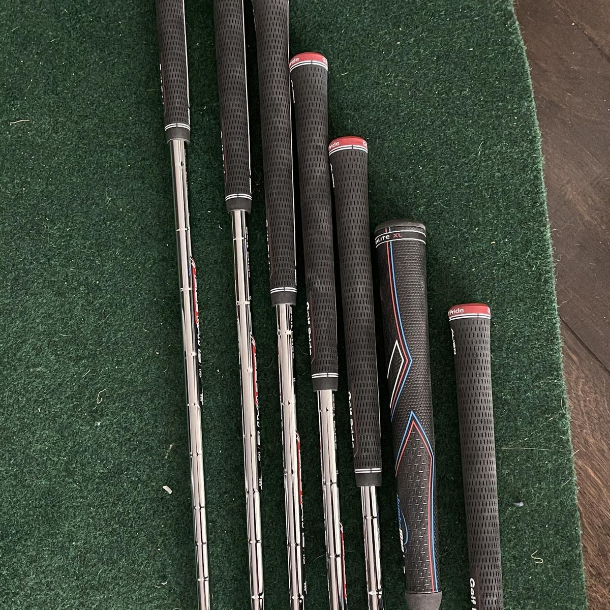 Callaway Mavrik Pro Iron Set 4-PW RH Stiff