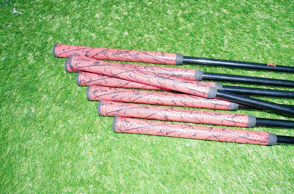 Callaway	Big Bertha	6-10 W Iron Set	Right Handed	37"	Graphite	Regular	New Grip