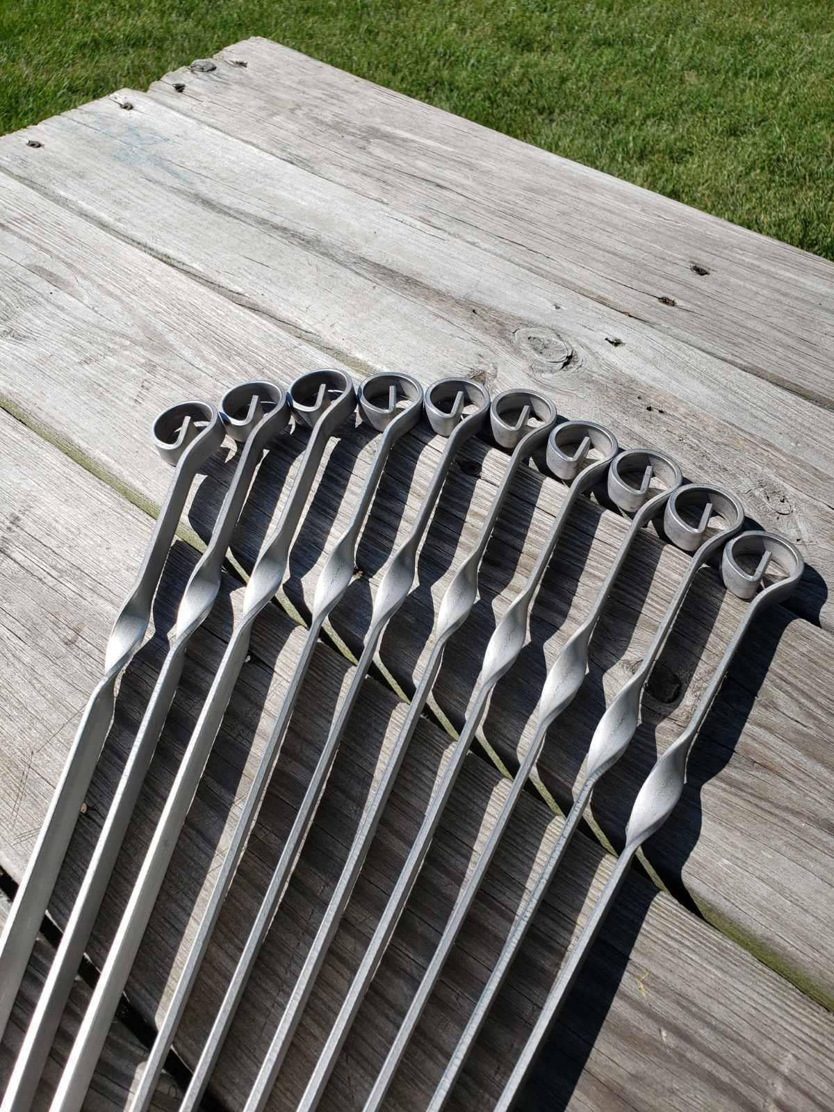 Heavy-duty Stainless Steel BBQ Grill / MANGAL 11 Ga (3mm) + 10 skewers
