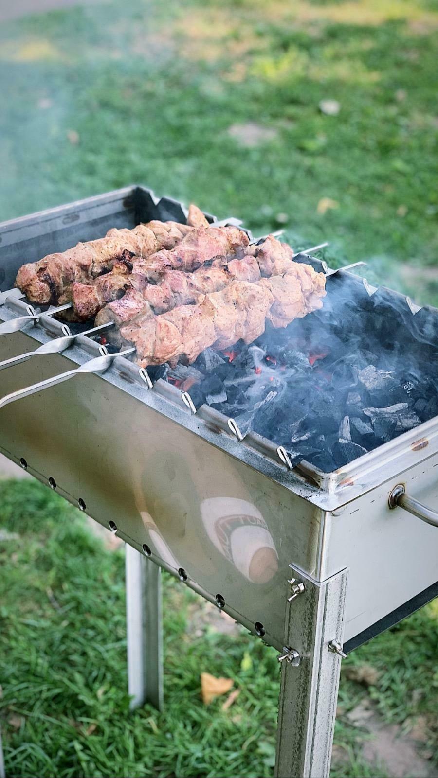 Heavy-duty Stainless Steel BBQ Grill / MANGAL 11 Ga (3mm) + 10 skewers
