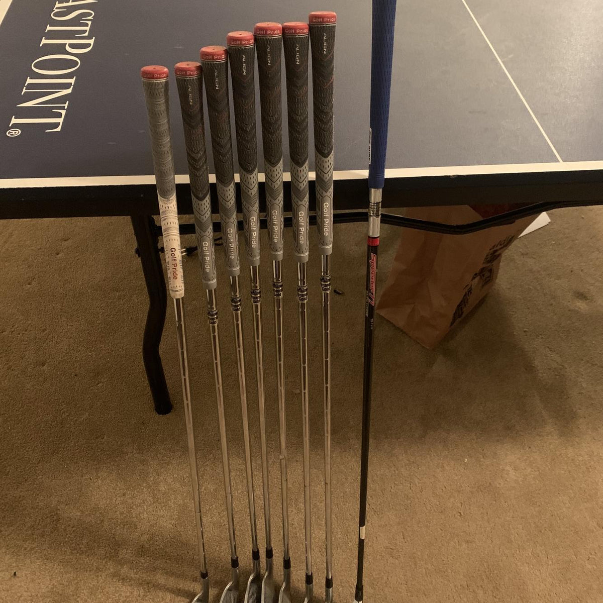 Men's Right Handed Stiff Flex Steel Shaft Iron Set