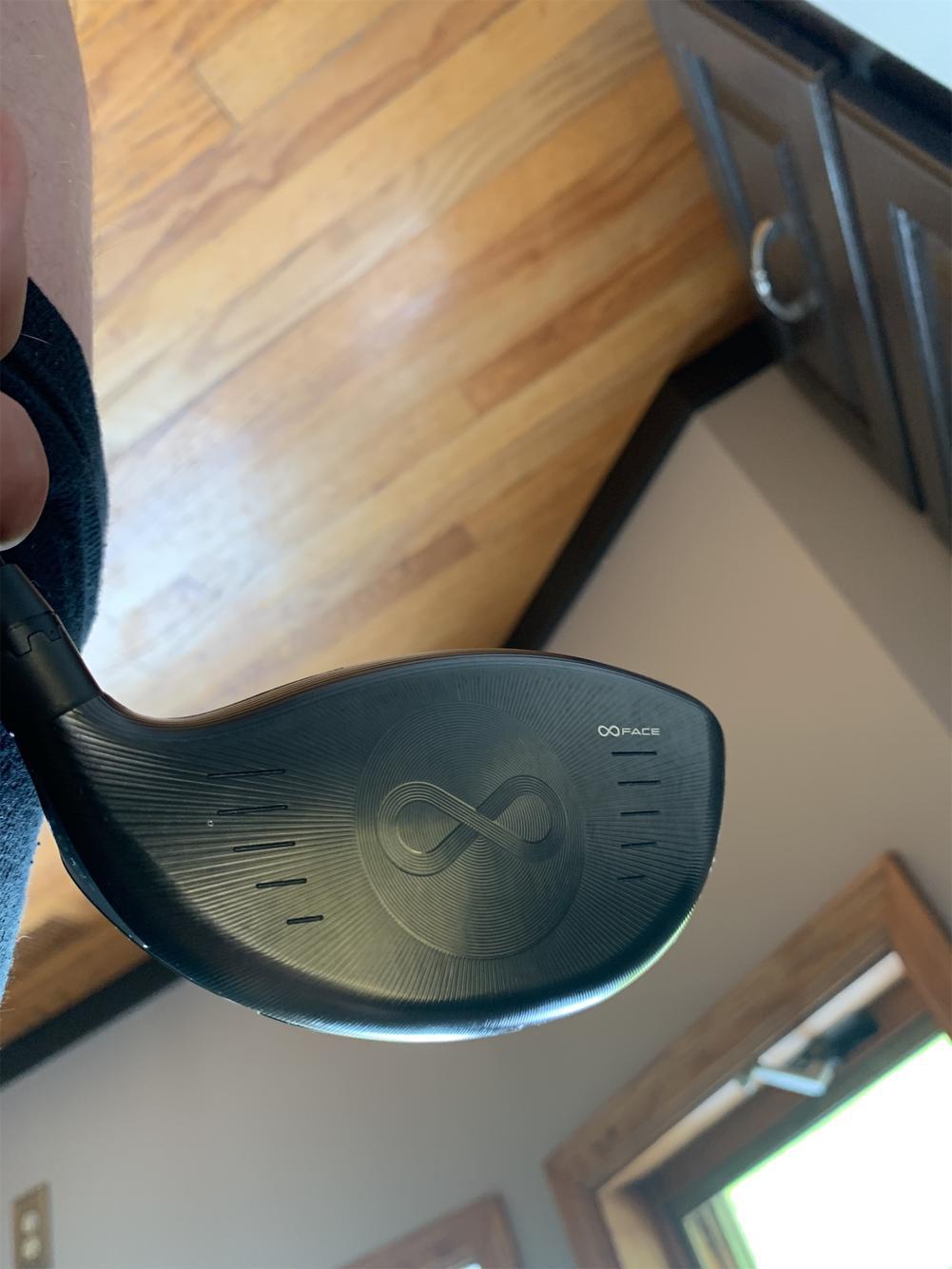 Very Lightly Used Men's Left Hand Speedzone Xtreme Regular Flex 10.5 Loft Driver