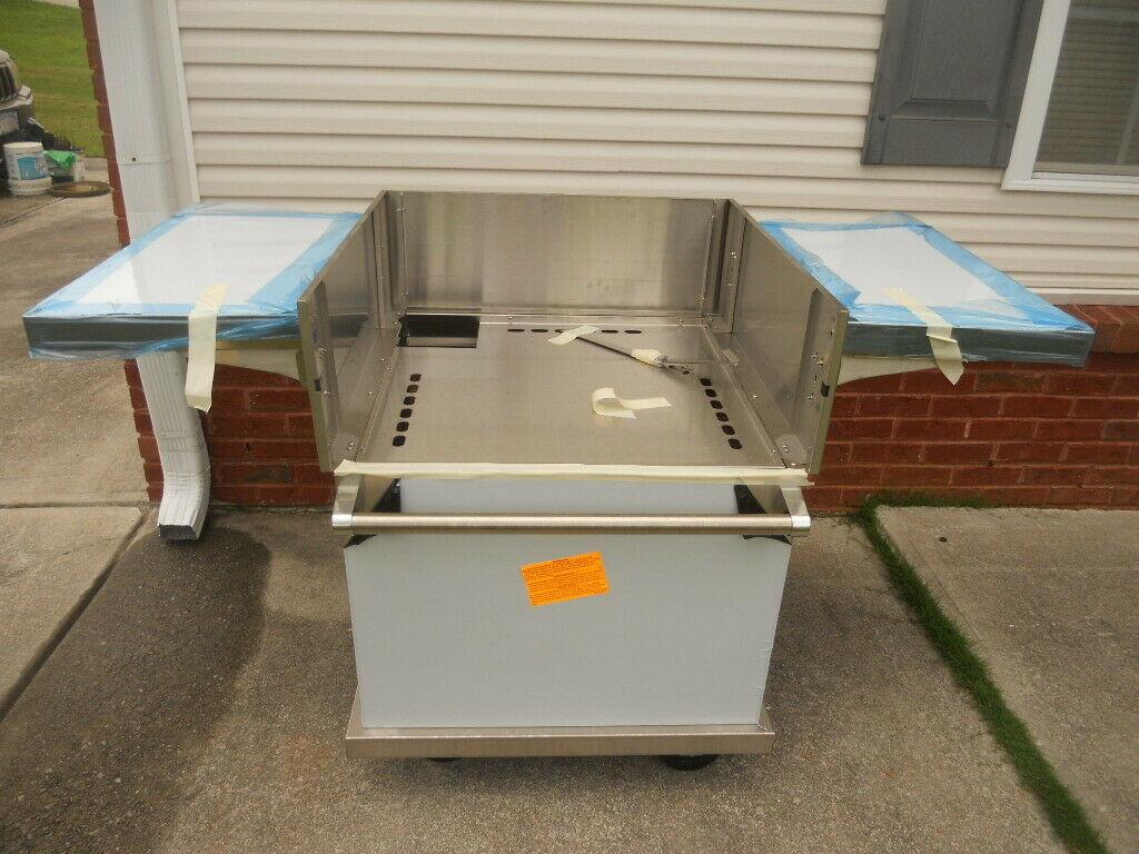 Viking BQC5300SS - 30” 500 Series Stainless Steel Grill Cart NEW On Pallet
