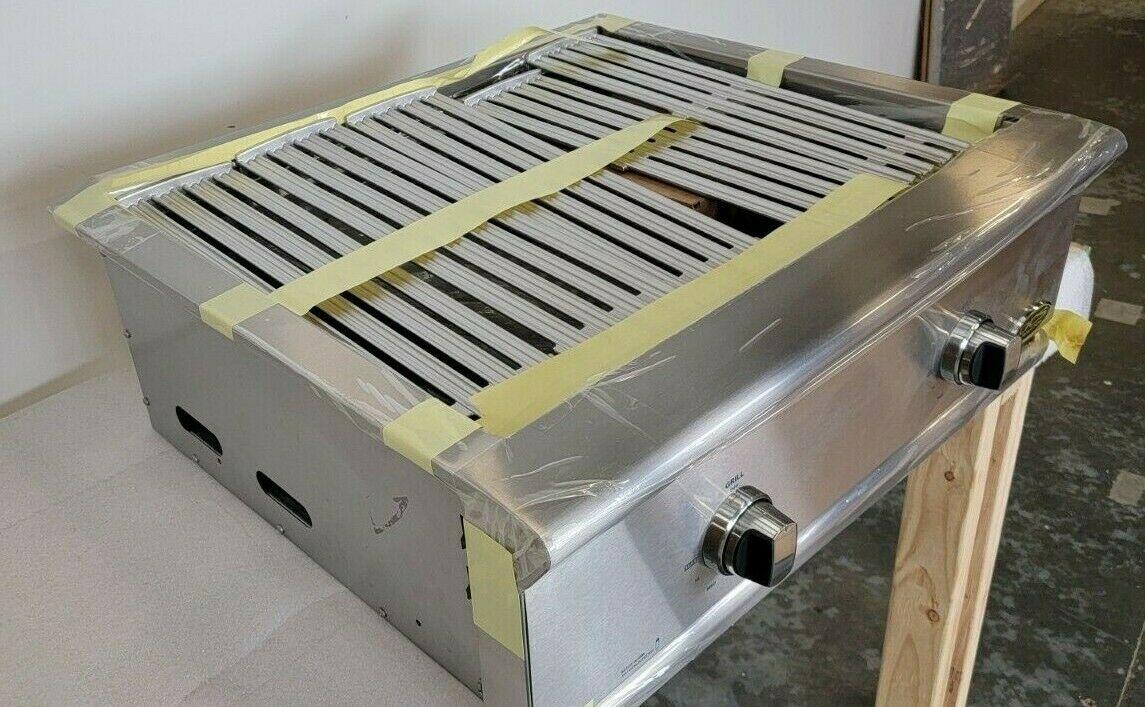DCS BFGC30GN Liberty Collection 30" Built-in Gas Grill with 50,000 Total BTU