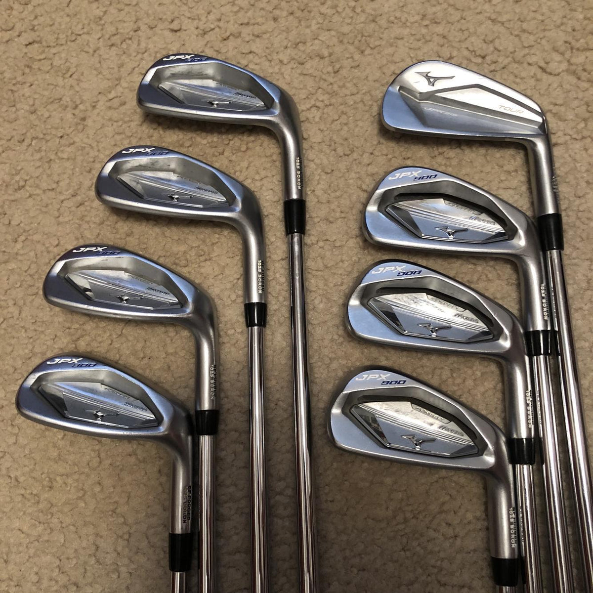 Men's Right Handed JPX 900 Forged Stiff Flex Steel Shaft Iron Set