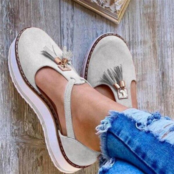 Comfortable New Women Flat Bottom Sexy Beach Sandals