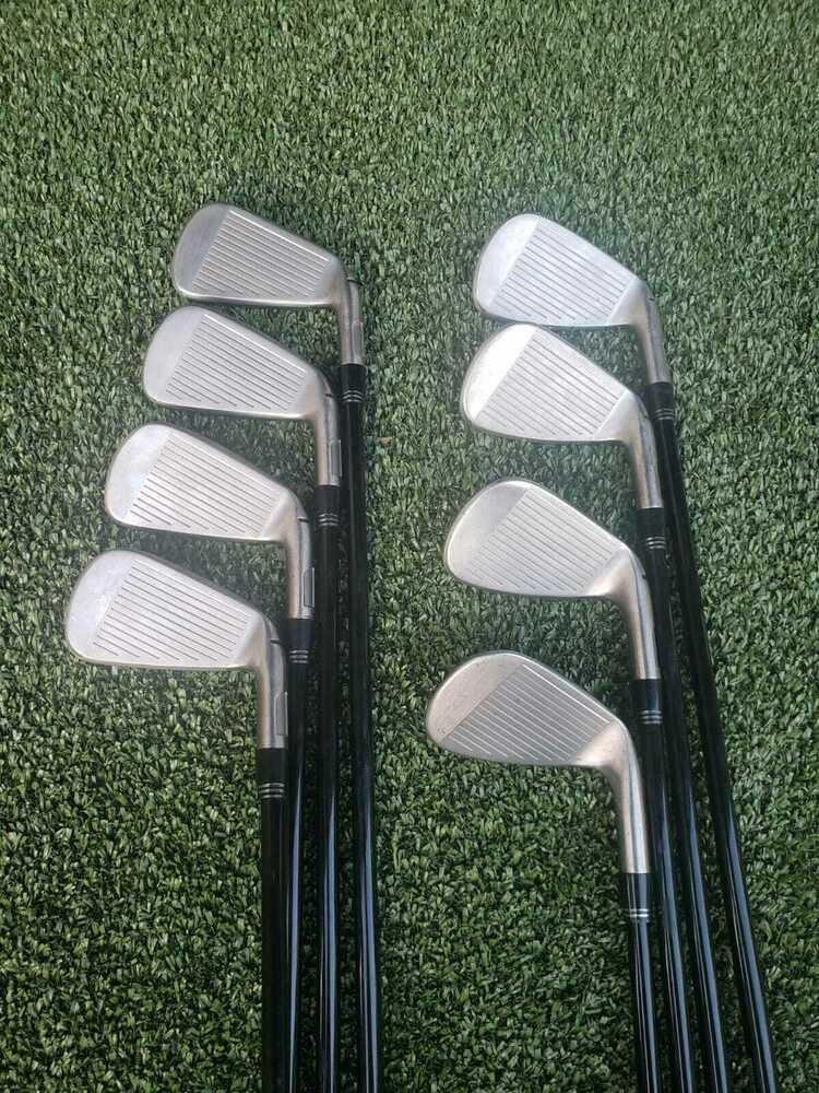 TaylorMade M5 4-PW+A Iron Set, LH, Mit Kuro Kage 80 Stiff Graphite- Excellent!