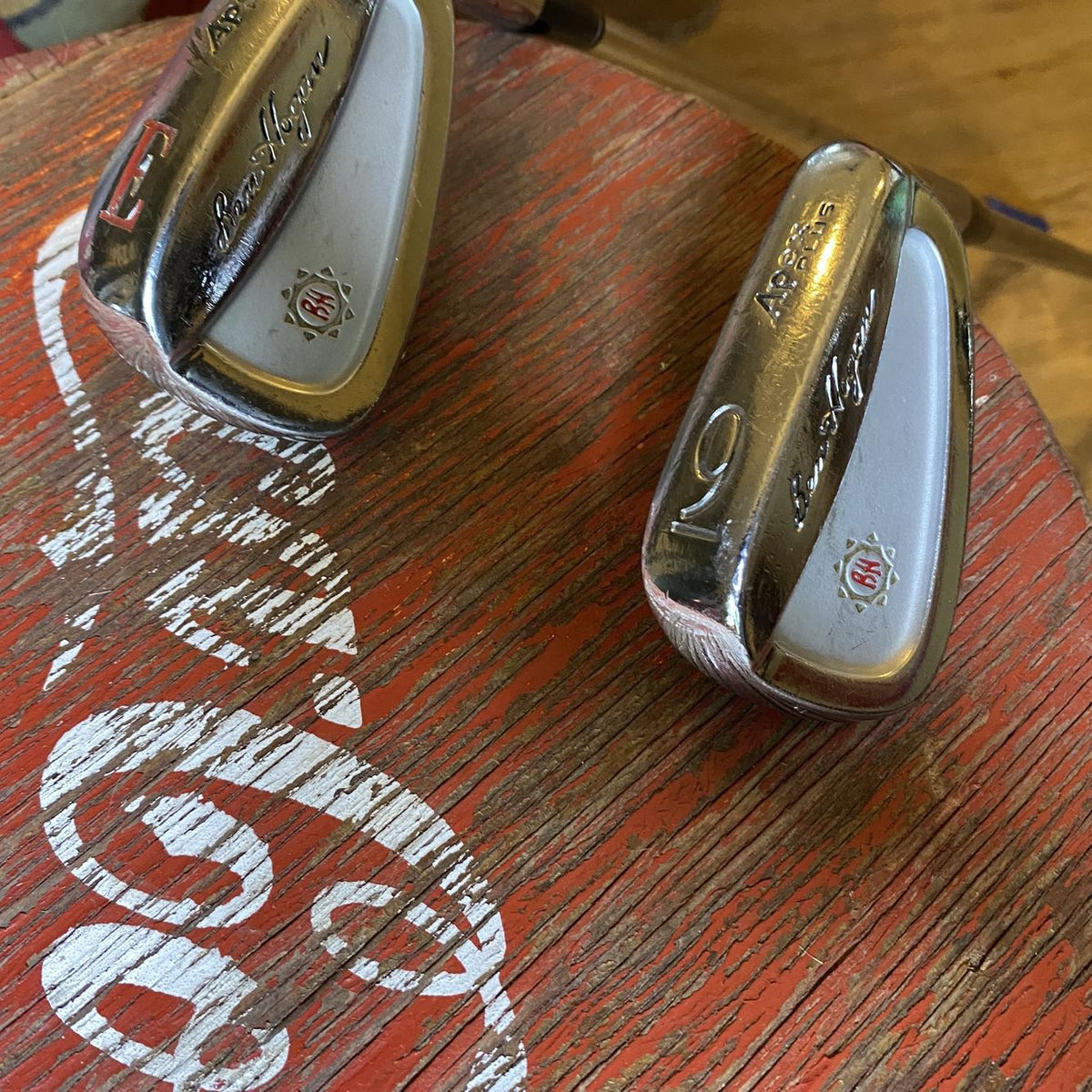 Men's Right Handed Apex Plus Stiff Flex Graphite/Steel Shaft Iron Set