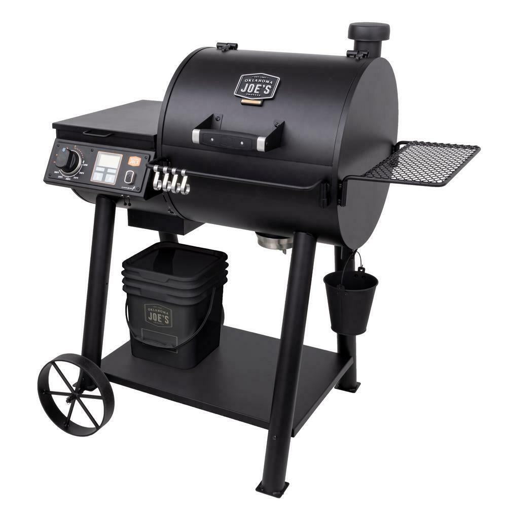 Rider 600 Wood Pellet Grill in Black With Rubber Handle and Removable Ash Cup