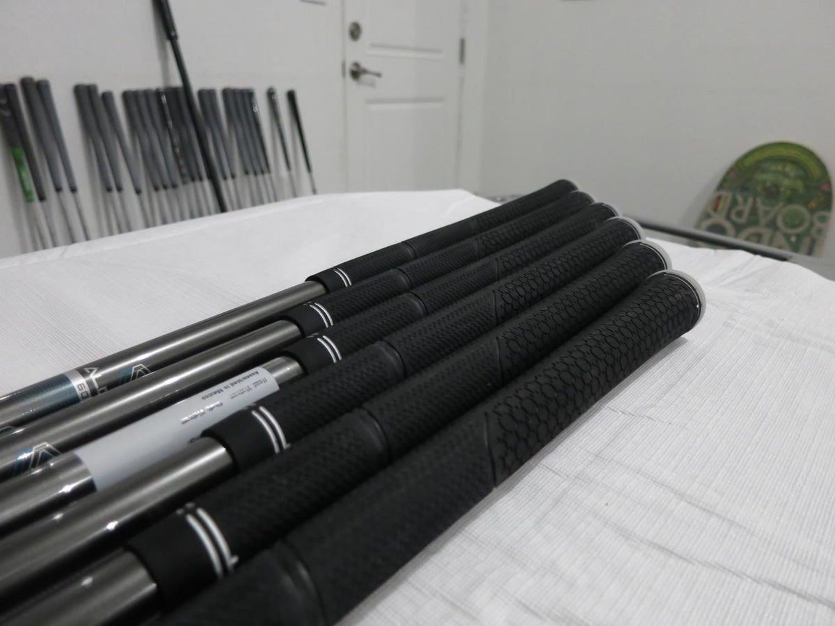 Callaway Rogue X Iron Set - 5-PW - Regular Flex Graphite - NEW - LH