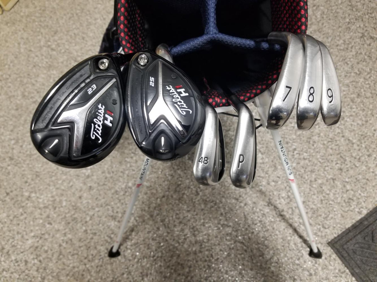 Used Men's Titleist Right Handed 718 AP1 Iron Set Regular Flex Graphite Shaft