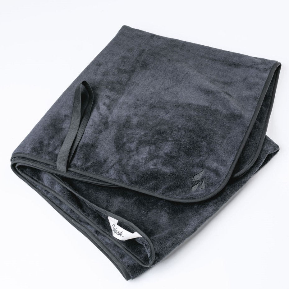 Hooded Splash Towel - Black