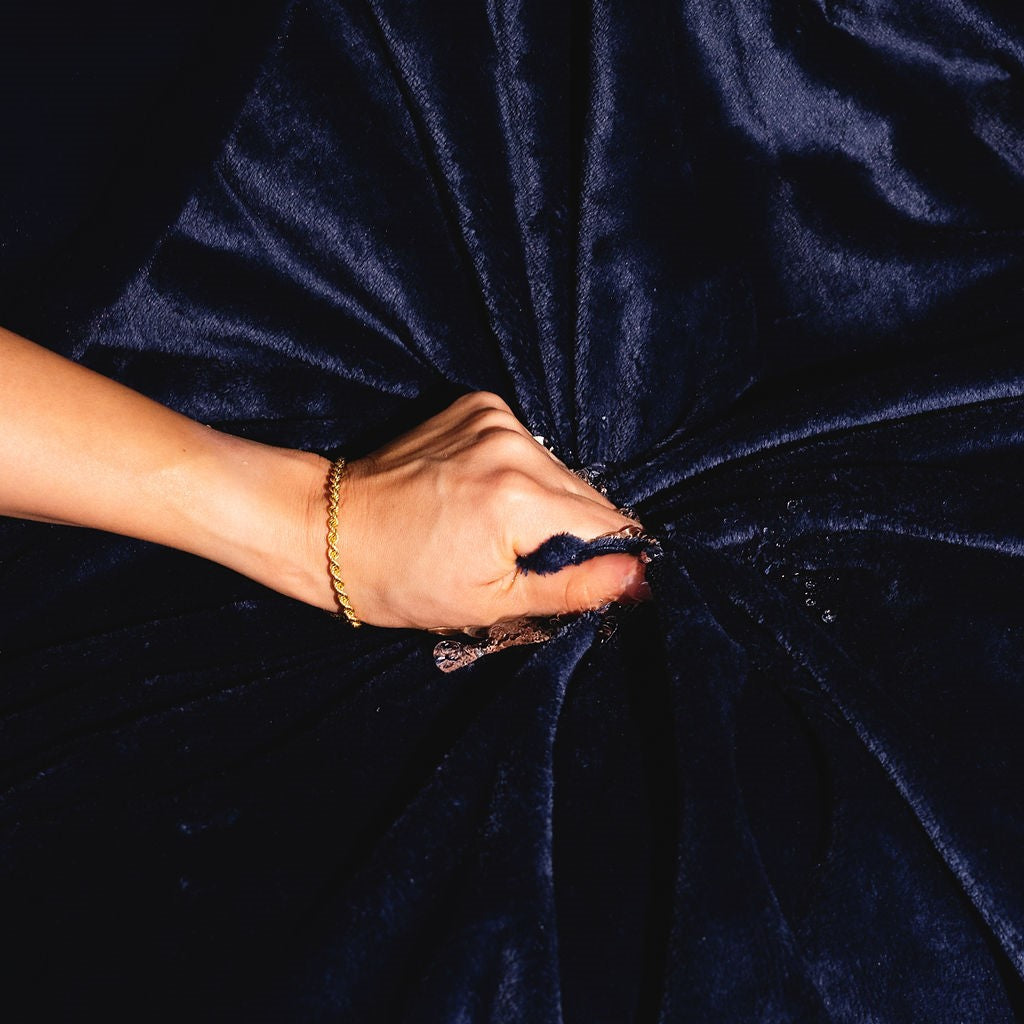 Furlush Waterproof Squirt  Blanket - Navy