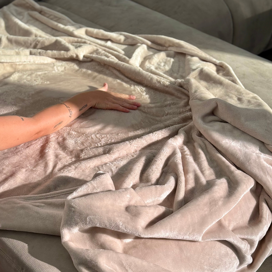 Waterproof Splash Blanket - Champagne Double Veluxe
