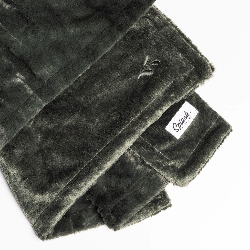 Furlush Waterproof Splash Blanket - Army