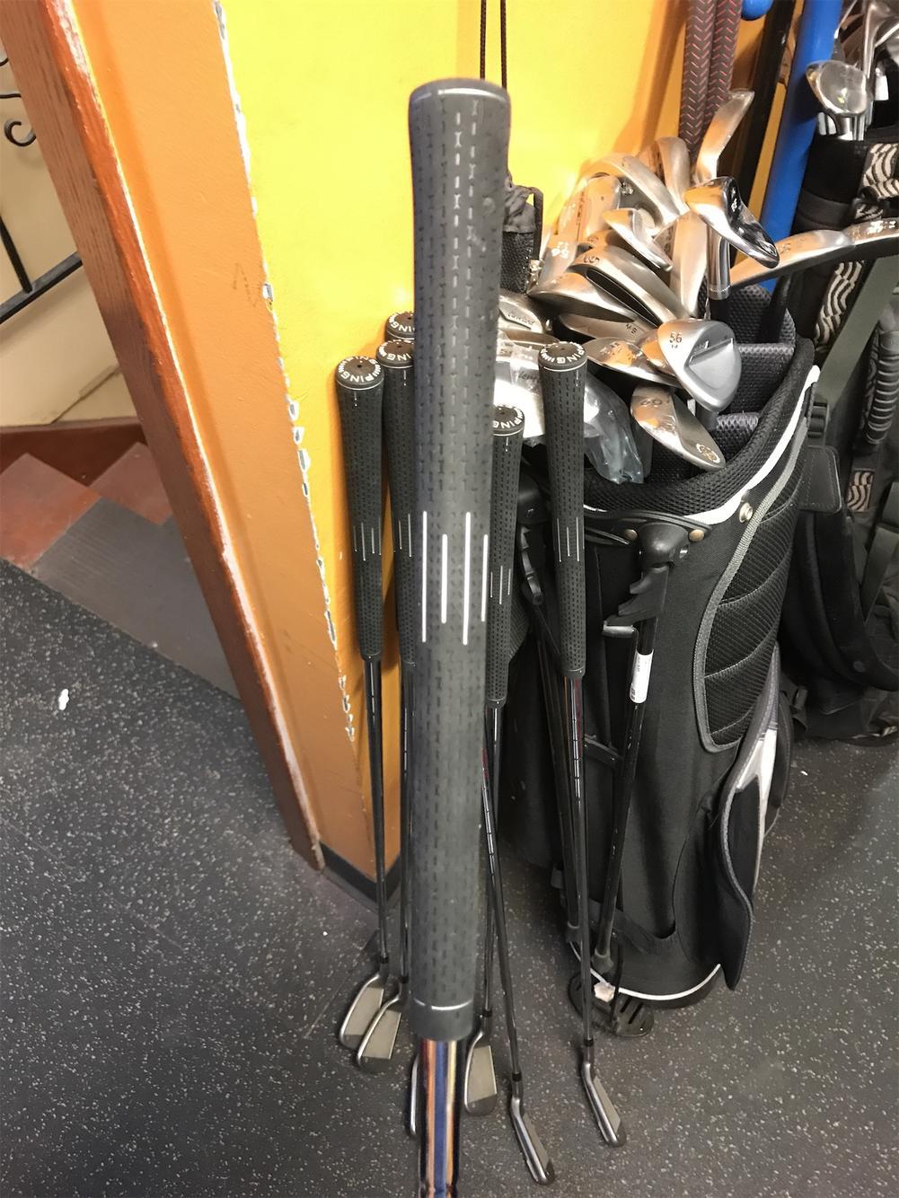 Men's Right Handed G Regular Flex Steel Shaft Iron Set