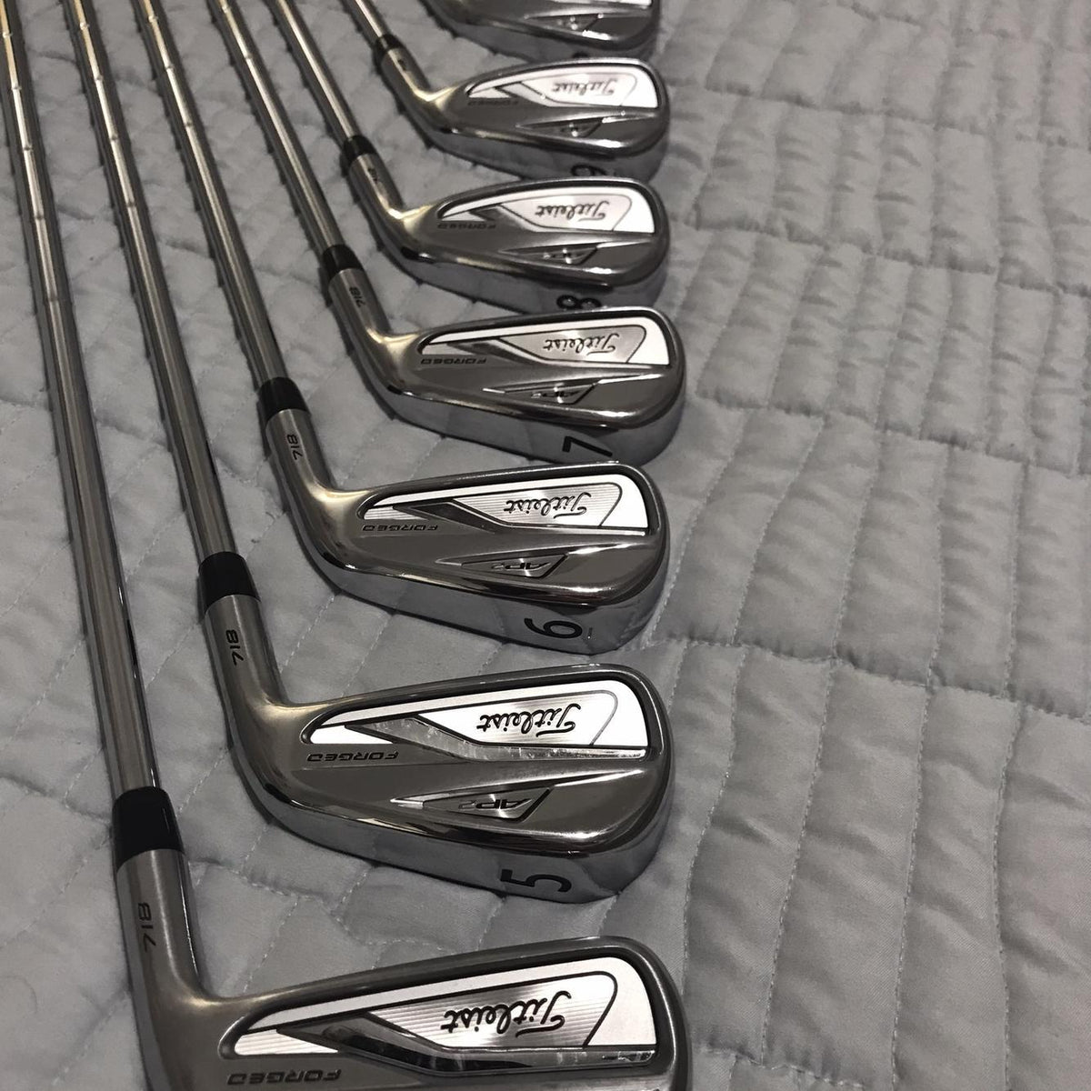Men's Right Handed 718 AP2 Extra Stiff Flex Steel Shaft Iron Set