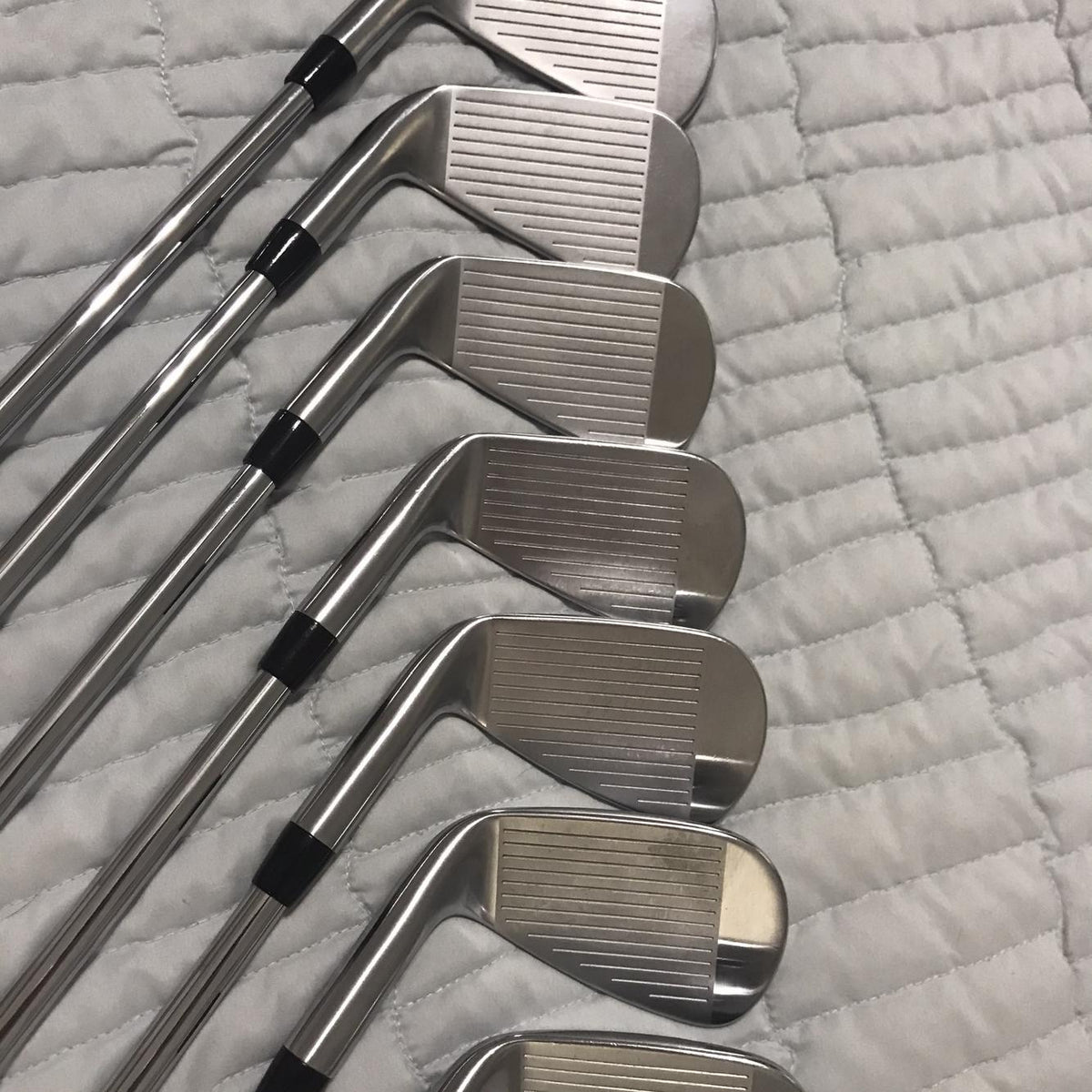 Men's Right Handed 718 AP2 Extra Stiff Flex Steel Shaft Iron Set