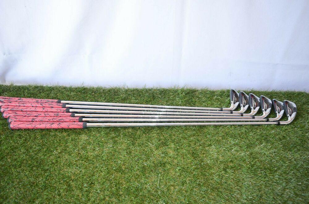 King Cobra	S9	5-p Iron Set 	Right Handed	37.25"	Steel	Regular	New Grip