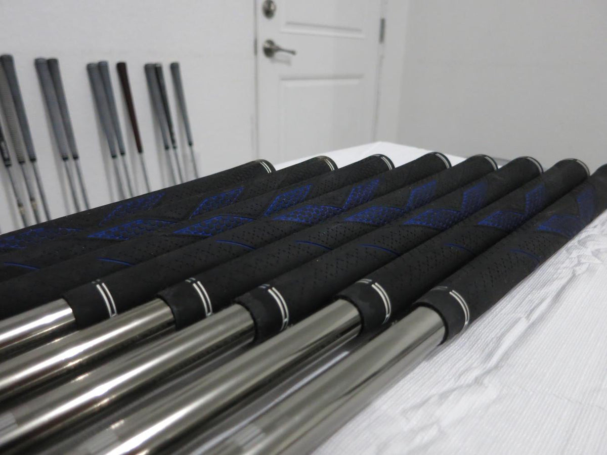 Cobra King Forged TEC Black Iron Set - 4-PW, AW - Recoil 460 ES Regular Graphite