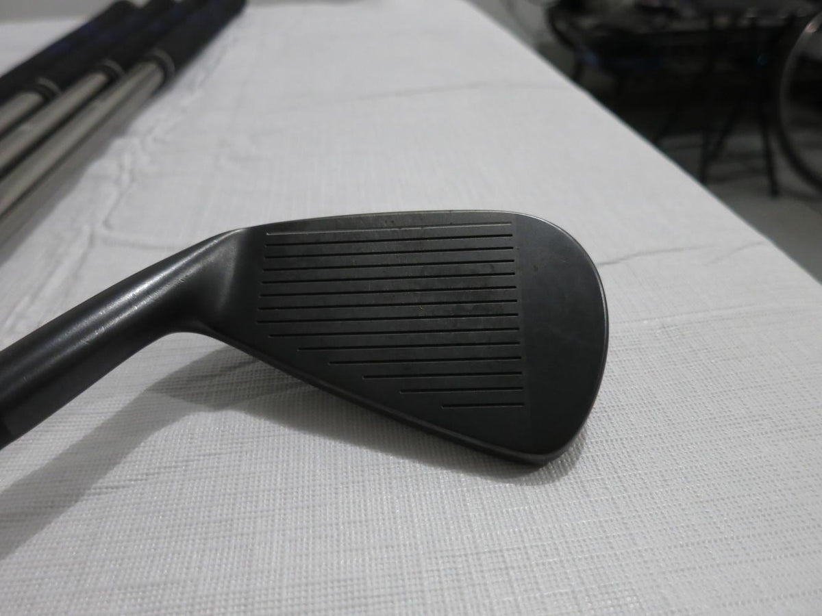 Cobra King Forged TEC Black Iron Set - 4-PW, AW - Recoil 460 ES Regular Graphite