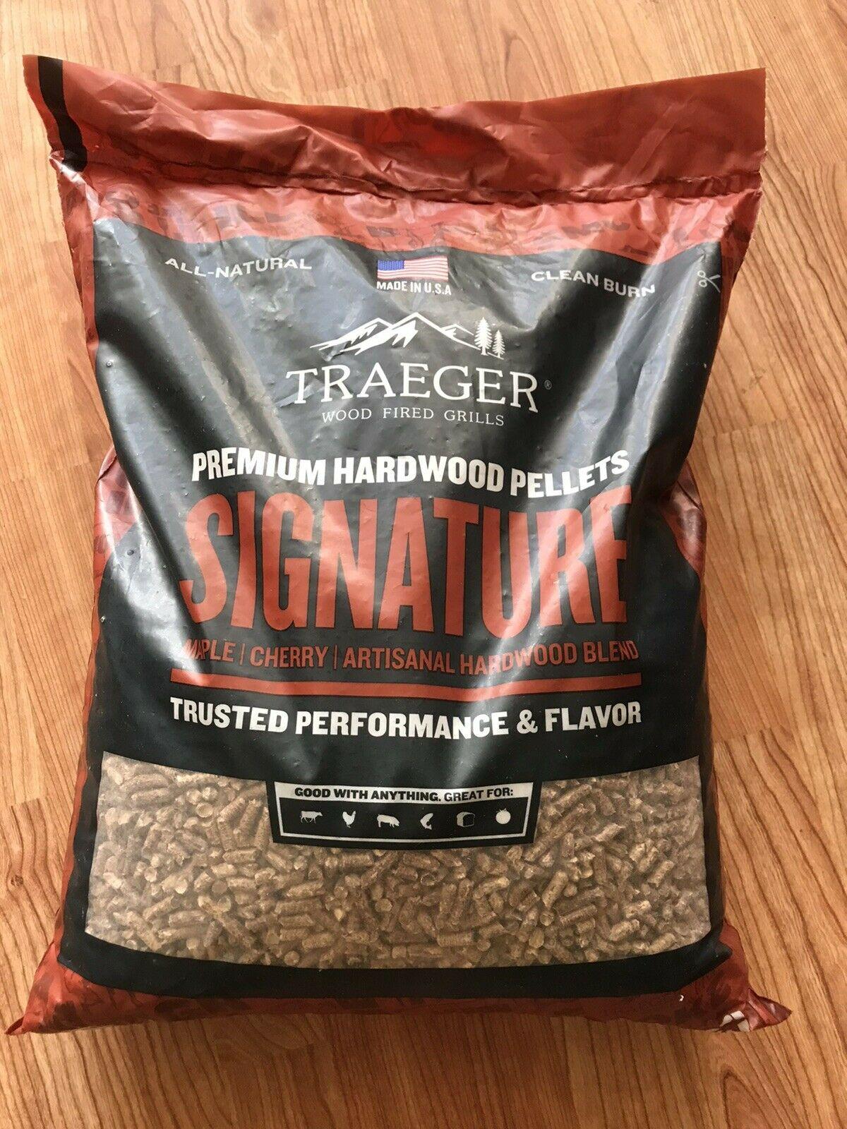 Traeger TFB57PZBO Pro Series 22 Pellet Grill Smoker BBQ Bronze