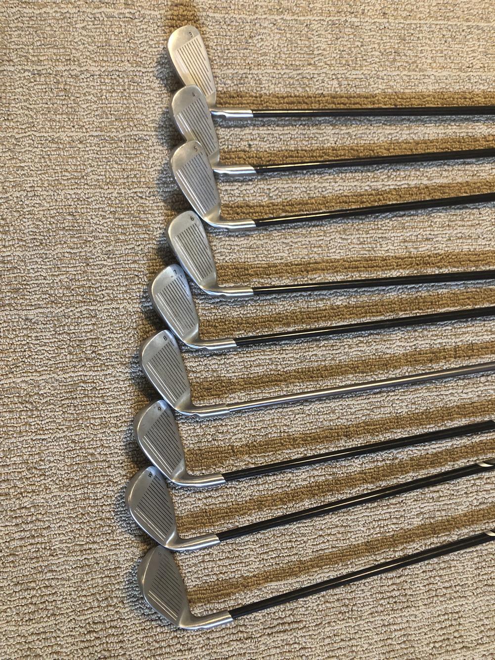 Men's Used Ping Right Handed Rapture Iron Set Graphite Shaft