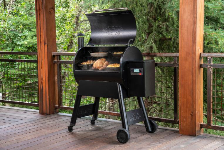 Pro 780 Wood Pellet Grill – Black