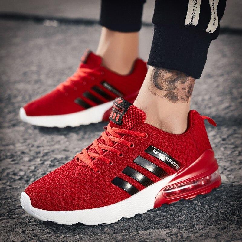 Men Lightweight Non-slip Shock Absorption Sports Sneakers