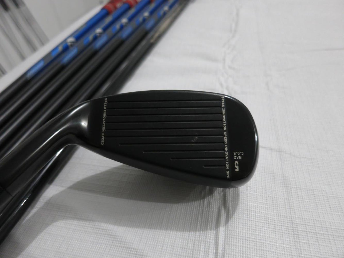 Cleveland CG Black Iron Set - 4H, 5H, 6-PW, GW - Regular Flex Graphite - MINT