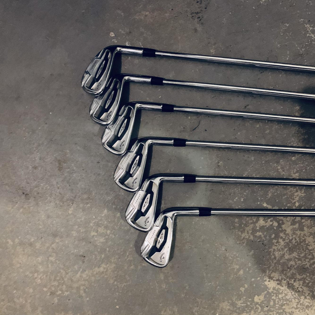 Men's Right Handed Apex Pro 16 Stiff Flex Steel Shaft Iron Set