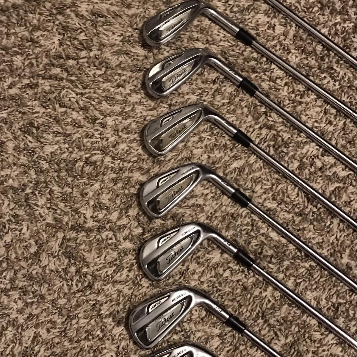 Men's Right Handed AP2 714 Forged Regular Flex Steel Shaft Iron Set 3-PW Good Condition