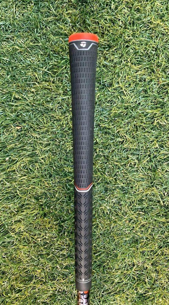 TaylorMade M6 9.0* Driver, RH, Fujikura Atmos Red 5 Regular Shaft Good Condition