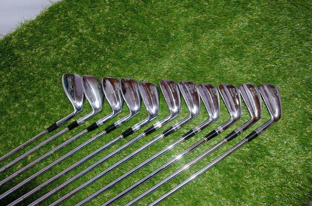 Wilson	FG-17	1-9 P,S	Right Handed	37"	Steel	Stiff	New Grip