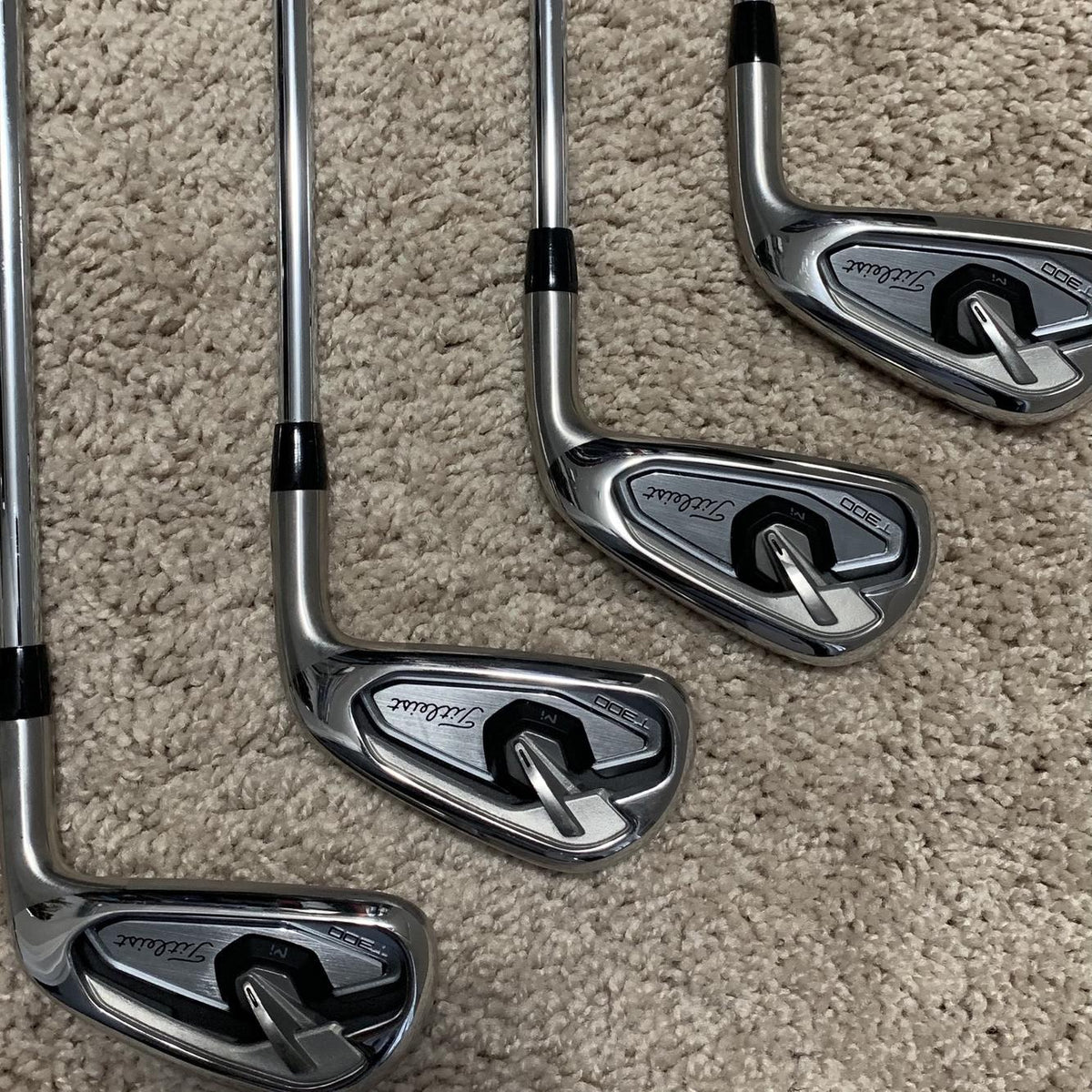 Men's Right Handed 00 Regular Flex Steel Shaft Iron Set