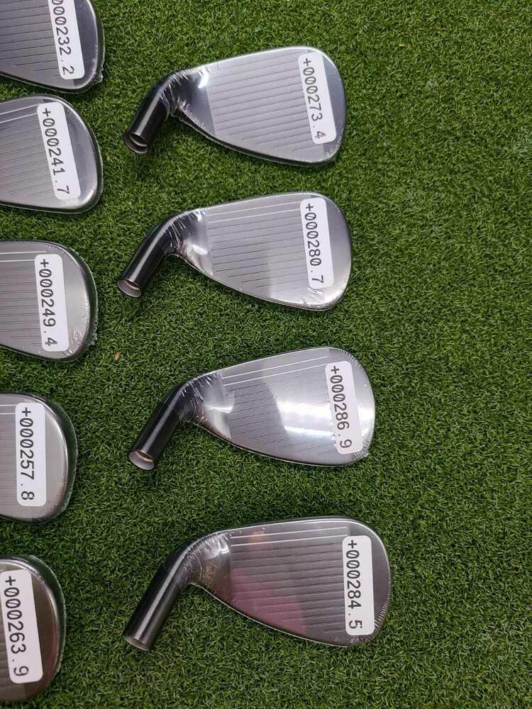 Callaway Big Bertha CF 19` 4-Pw+SW+AW Heads Iron Set, RH, HEADS ONLY- BRAND NEW