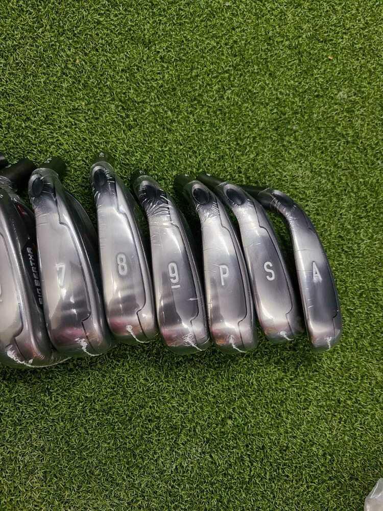 Callaway Big Bertha CF 19` 4-Pw+SW+AW Heads Iron Set, RH, HEADS ONLY- BRAND NEW