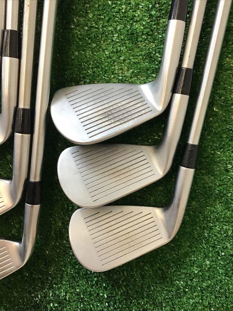 Mizuno JPX900 Hot Metal Iron Set 4-PW With KBS Tour C-Taper Stiff Shafts