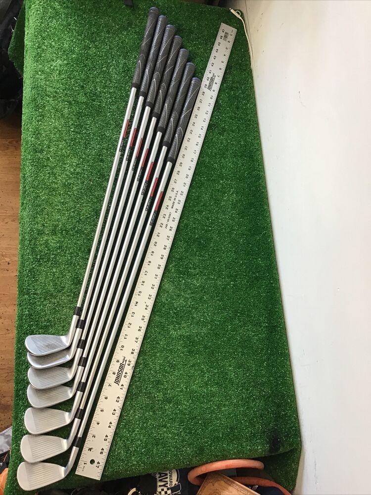 Mizuno JPX900 Hot Metal Iron Set 4-PW With KBS Tour C-Taper Stiff Shafts