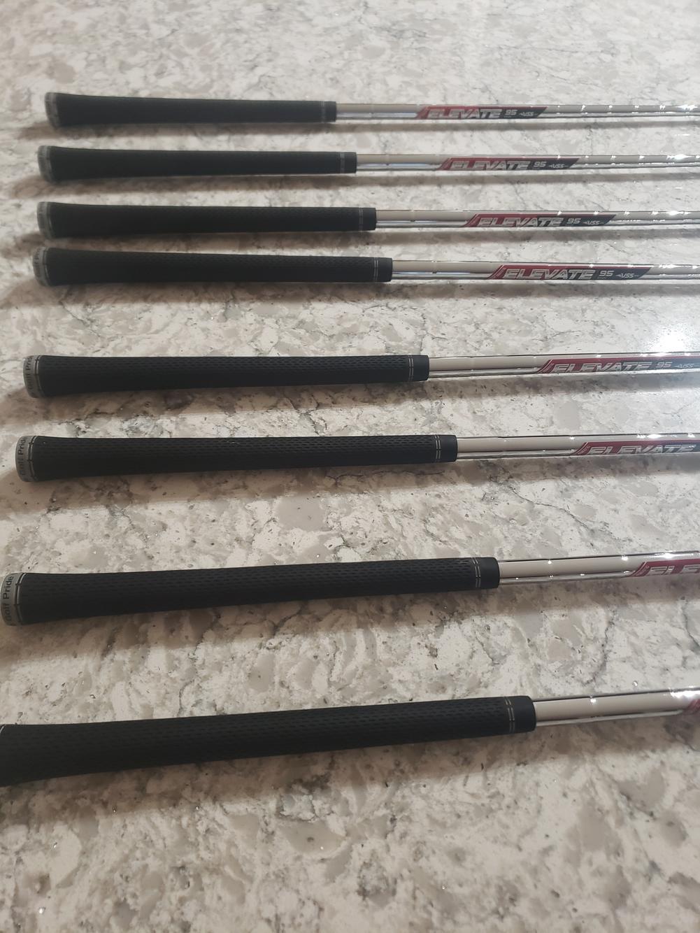 Men's Callaway Right Handed Apex 19 Iron Set Regular Flex Steel Shaft