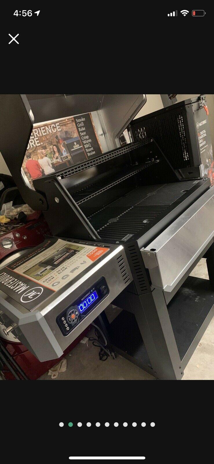 Masterbuilt Gravity Series 1050 Digital Charcoal Grill with Smoker - Black