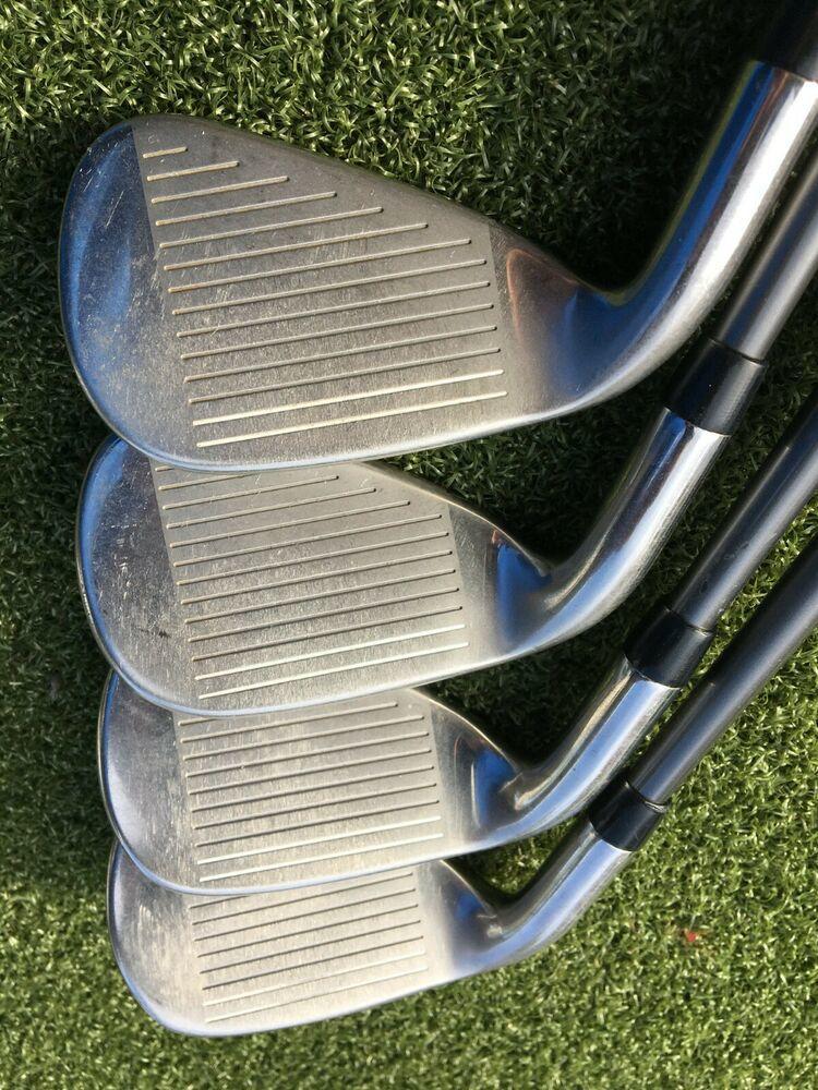 Callaway Rogue CF18 7-PW Iron Set RH / 60g Aldila Synergy Regular Flex / mm4398