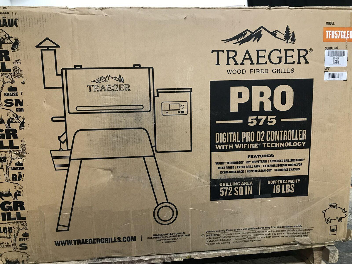 Traeger TFB57GLEO Pro Series 575 Grill, Smoker, Black New